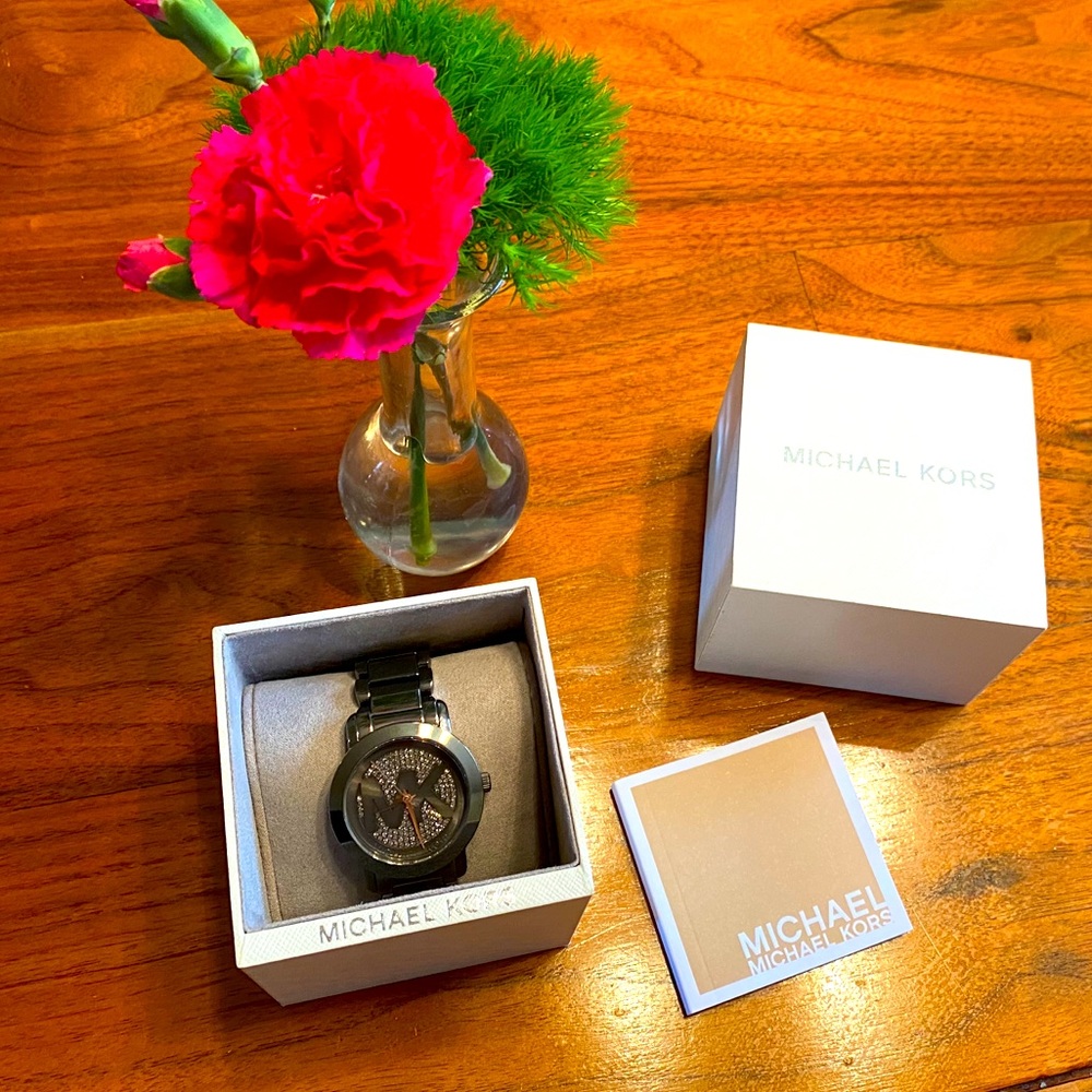Michael Kors Watch - New